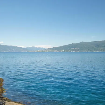 2 Bedroom Lovely In Hébergement de vacances