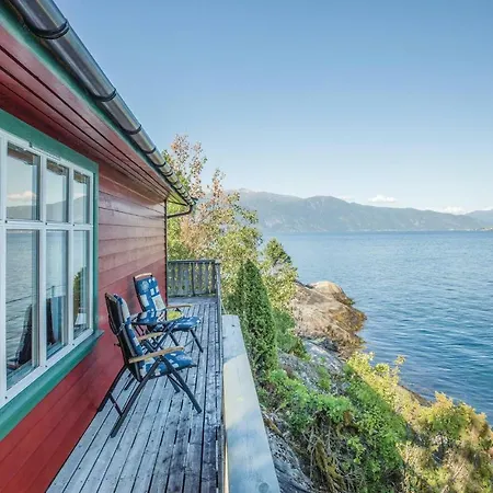 2 Bedroom Lovely In Hébergement de vacances